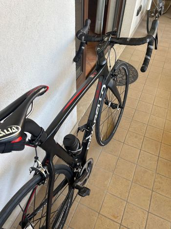 Używany Pinarello Dogma Shimano Dura Ace 2015 Road & Gravel — zdjęcie 4 z 4