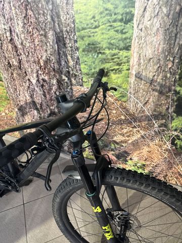 Used Trek Procaliber 9.5 2021 2021 Mountainbike, Black, 29 — image 4 of 4