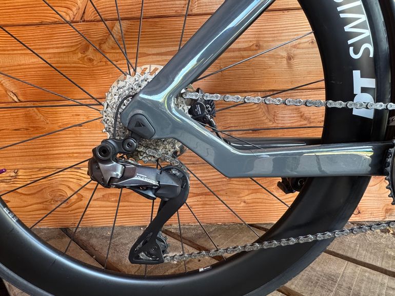 Brugt Canyon Speedmax CF 8 Di2 62/62 2025 2025 Road & Gravel — billede 4 af 10