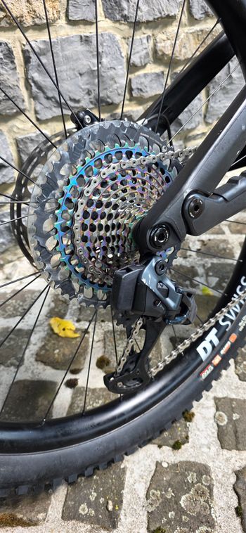 Brugt Canyon Spectral:ON CFR LTD 2023 2023 Mountainbike — billede 16 af 17