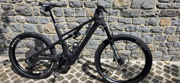 Canyon Spectral:ON CFR LTD 2023 2023 Mountainbike usato, Nero — immagine 10 di 17