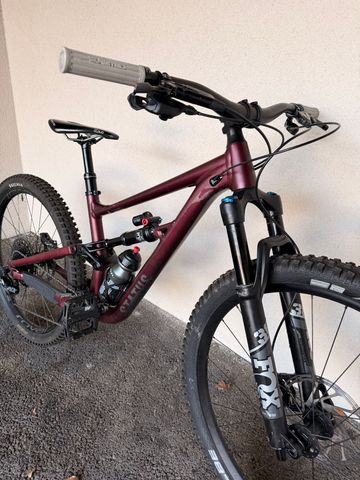 Used Specialized Status 160 2023 2023 Mountainbike, Red, 29, 27.5 — image 2 of 4