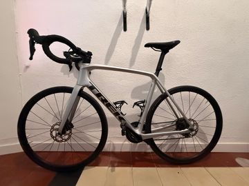 Brugt Trek Émonda SL 5 2023 2023 Road & Gravel — billede 2 af 4