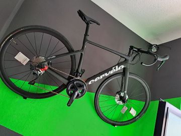Cervélo Caledonia Ultegra Disc 2021 2021 Road & Gravel usato