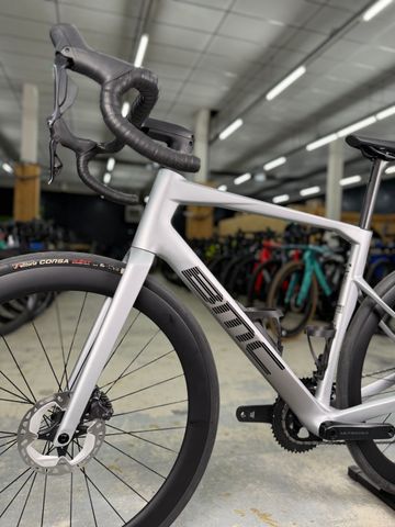 Brugt BMC Roadmachine R01 Di2 2026 Road & Gravel — billede 18 af 24