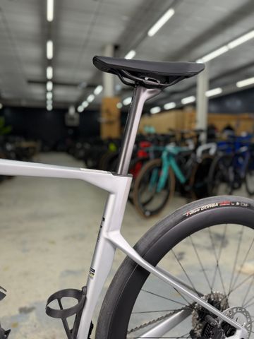 Brugt BMC Roadmachine R01 Di2 2026 Road & Gravel — billede 20 af 24