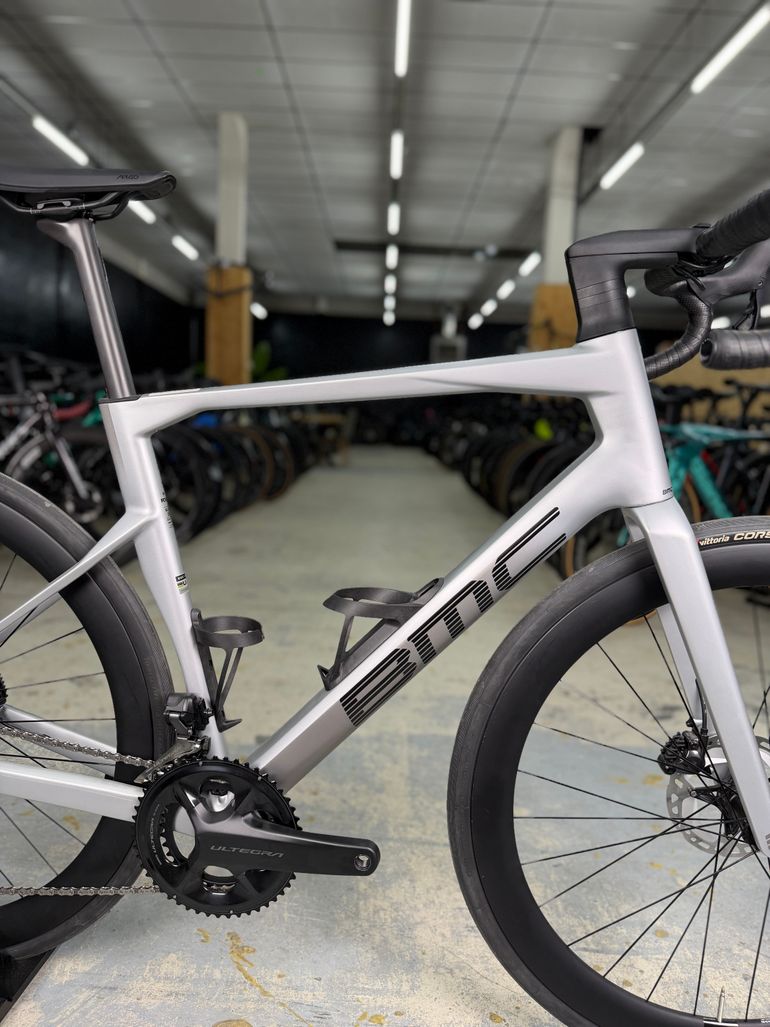 Brugt BMC Roadmachine R01 Di2 2026 Road & Gravel — billede 12 af 24