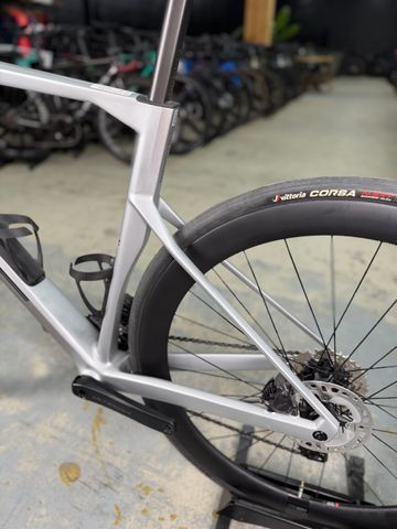 Brugt BMC Roadmachine R01 Di2 2026 Road & Gravel — billede 22 af 24