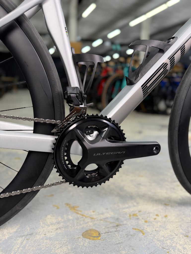 Brugt BMC Roadmachine R01 Di2 2026 Road & Gravel — billede 10 af 24