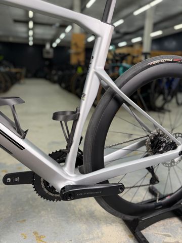 Brugt BMC Roadmachine R01 Di2 2026 Road & Gravel — billede 21 af 24
