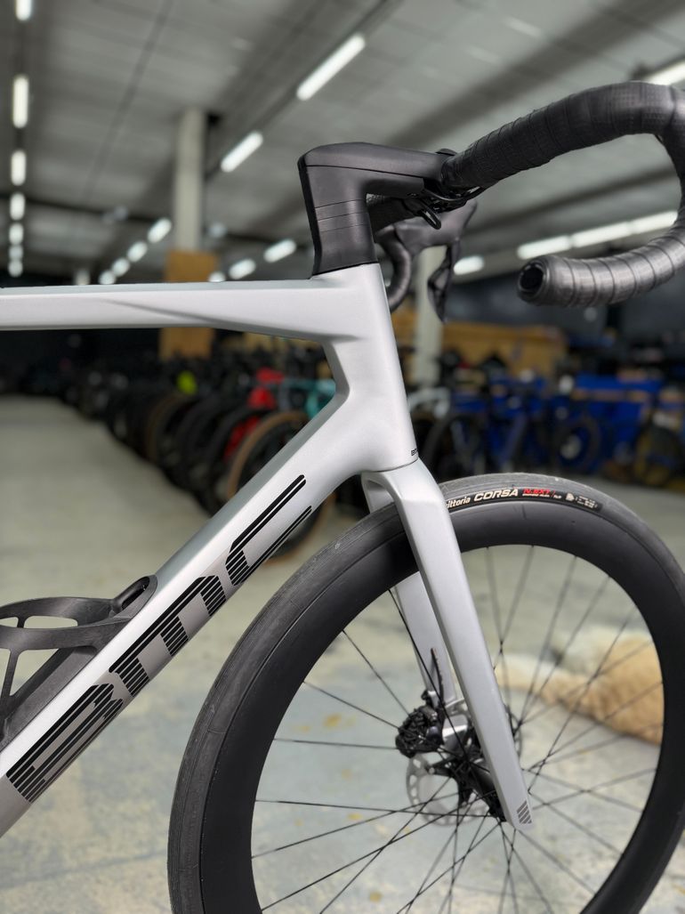 Brugt BMC Roadmachine R01 Di2 2026 Road & Gravel — billede 7 af 24