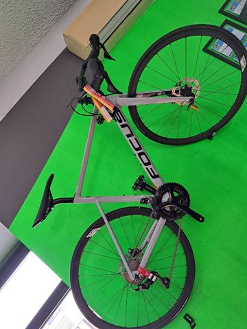 Gebrauchtes Focus IZALCO MAX DISC 8.6 2021 2021 Road & Gravel