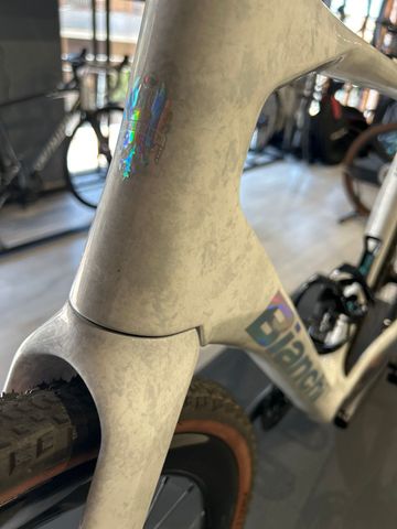 Used Bianchi Impulso RC 2026 2026 Road & Gravel, White — image 5 of 8