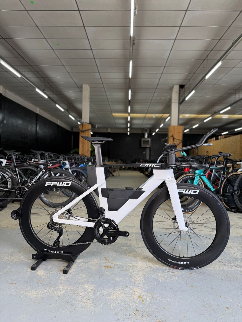 Used BMC Speedmachine 01 Four Di2 2025 2025 Road & Gravel