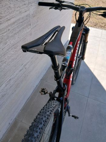 Used Olympia Custom Shimano Deore XT 2023 Mountainbike, Red — image 8 of 8