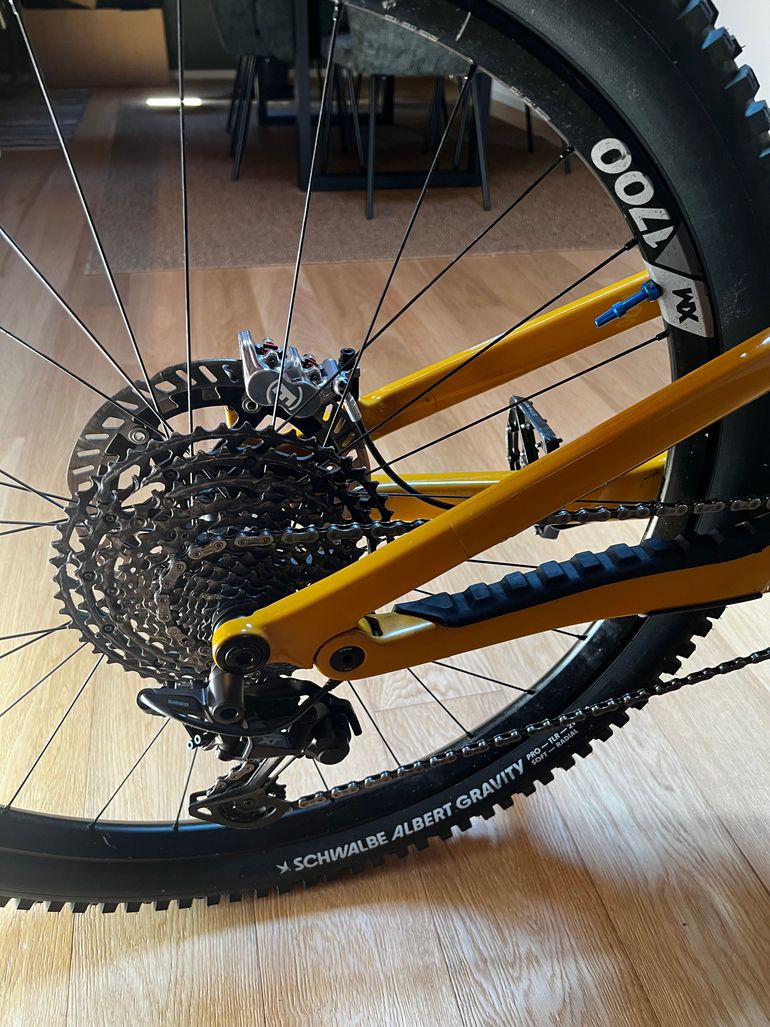 Brugt Canyon Spectral 29 CF 8 2024 2024 Mountainbike — billede 4 af 6