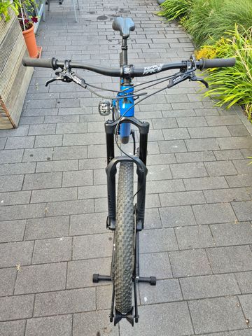 Used Canyon Strive AL 6.0 2018 Mountainbike, Blue — image 2 of 23
