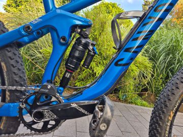 Used Canyon Strive AL 6.0 2018 Mountainbike, Blue — image 4 of 23