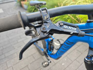 Used Canyon Strive AL 6.0 2018 Mountainbike, Blue — image 15 of 23