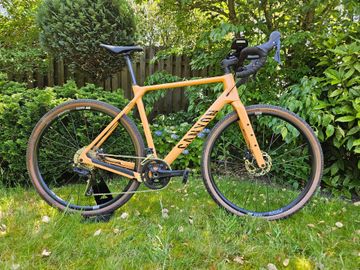 Canyon Grizl CF SL 6 2022 2022 Road & Gravel usato, Arancione — immagine 1 di 7