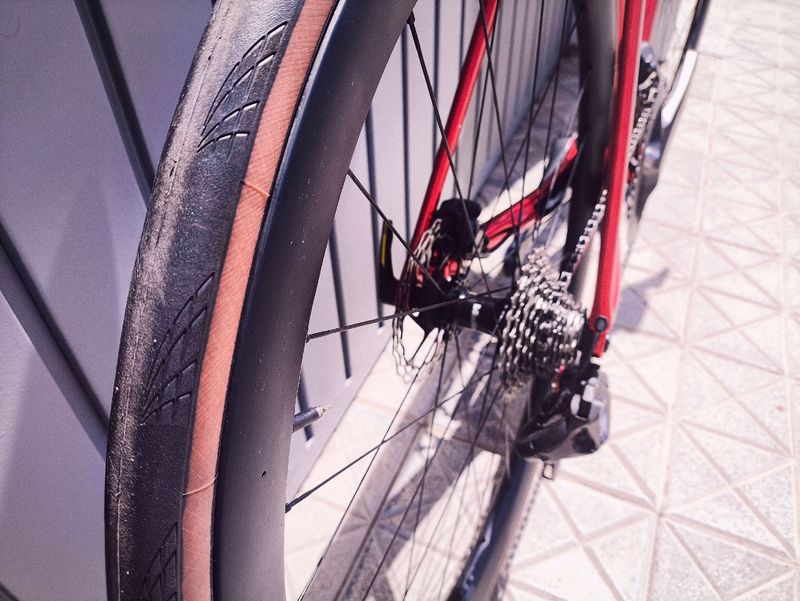 Used Wilier Filante Shimano Ultegra Di2 2024 Road & Gravel, Red — image 7 of 9