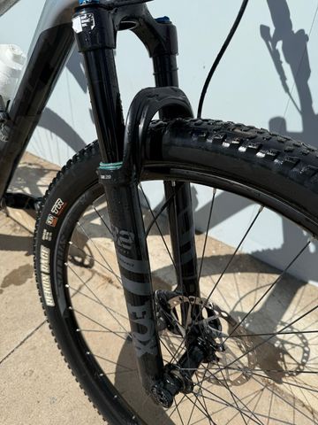 Used Scott Scale 920 2022 2022 Mountainbike, Light Gray, 29 — image 9 of 12