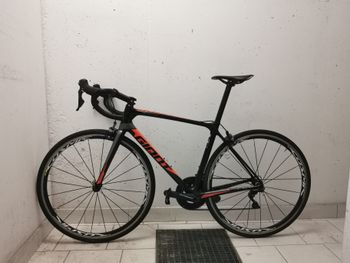 Used Giant TCR Advanced Pro 1 2018 2018 Road & Gravel