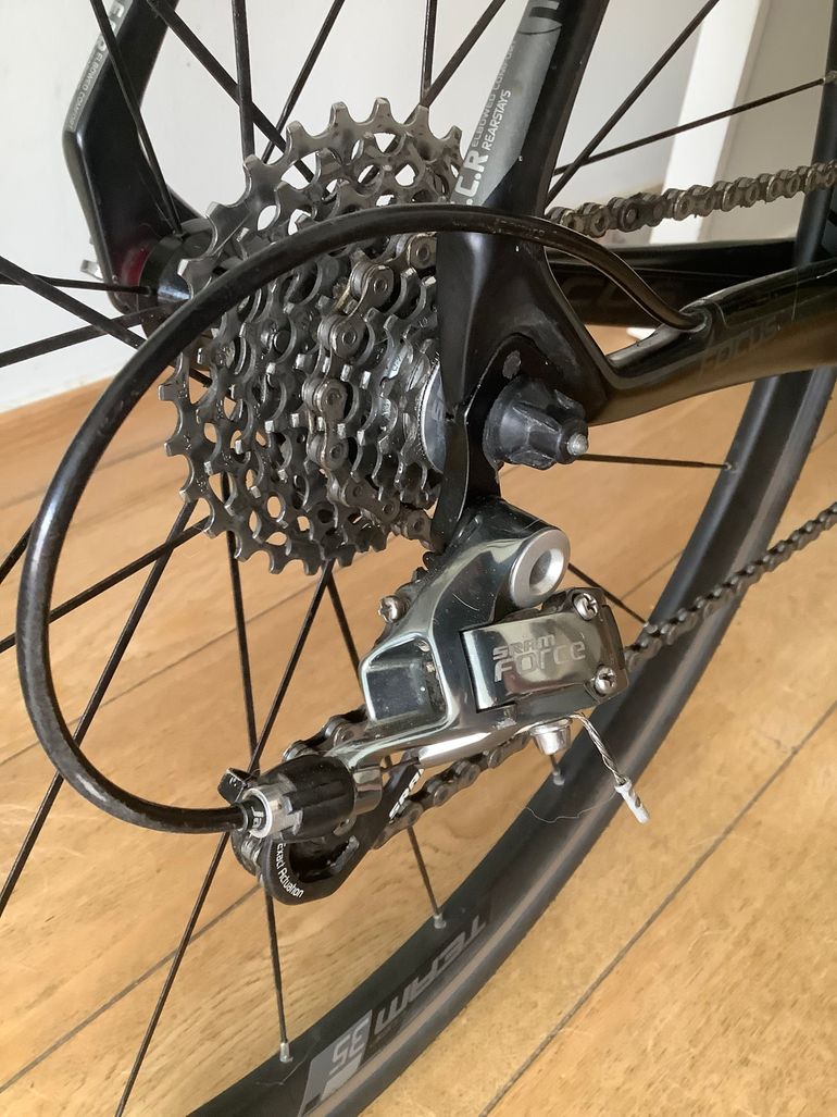 Brugt Focus Izalco Pro 2015 Road & Gravel — billede 8 af 12