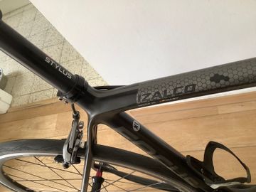Gebrauchtes Focus Izalco Pro 2015 Road & Gravel, Schwarz — Bild 2 von 12