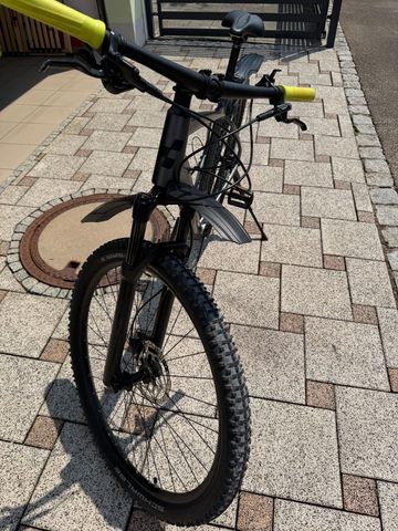 Used CUBE ATTENTION, SL 2022 2022 Mountainbike, Black, 27.5, 29 — image 6 of 13
