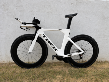 Used Trek Speed Concept 2019 2019 Road & Gravel, White — image 2 of 3