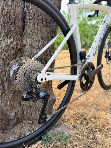 Used Specialized Roubaix SL8 Comp 2025 2025 Road & Gravel, White — image 2 of 12