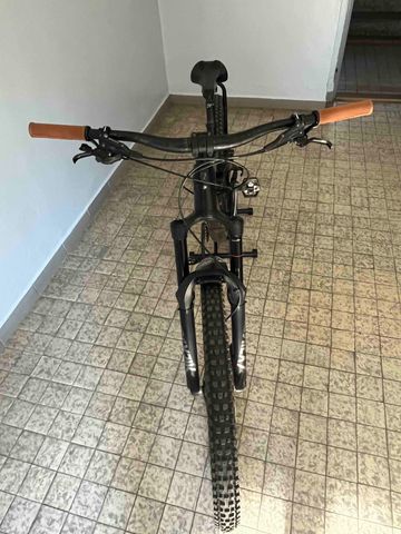 Brugt Trek Remedy 8 2022 2022 Mountainbike — billede 5 af 7
