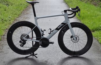 3T Custom SRAM Force eTap AXS 2026 Road & Gravel d'occasion — image 2 sur 8