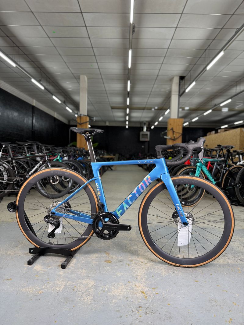 Used Factor Ostro VAM Di2 2024 2024 Road & Gravel
