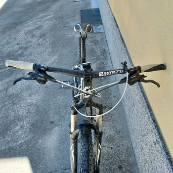 Scott SYNCROS 2017 Mountainbike usato, Nero — immagine 4 di 8