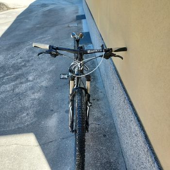 Scott SYNCROS 2017 Mountainbike usato, Nero — immagine 3 di 8