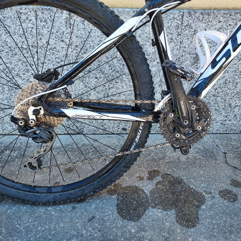 Scott SYNCROS 2017 Mountainbike usato, Nero — immagine 5 di 8