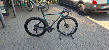 Brugt Bianchi Oltre RC Durace Di2 2025 2025 Road & Gravel