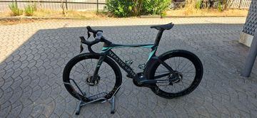 Brugt Bianchi Oltre RC Durace Di2 2025 2025 Road & Gravel — billede 4 af 5