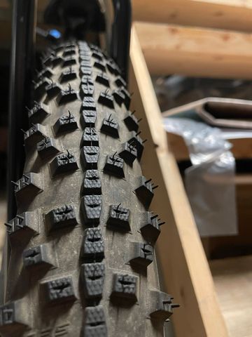 Used Haibike HardNine 6 2024 2024 Mountainbike, Light Gray, 29 — image 5 of 13