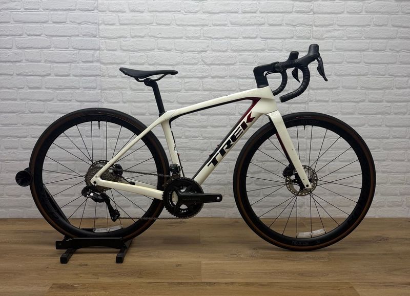 Used Trek Domane SL 7 Gen 4 2024 2024 Road & Gravel