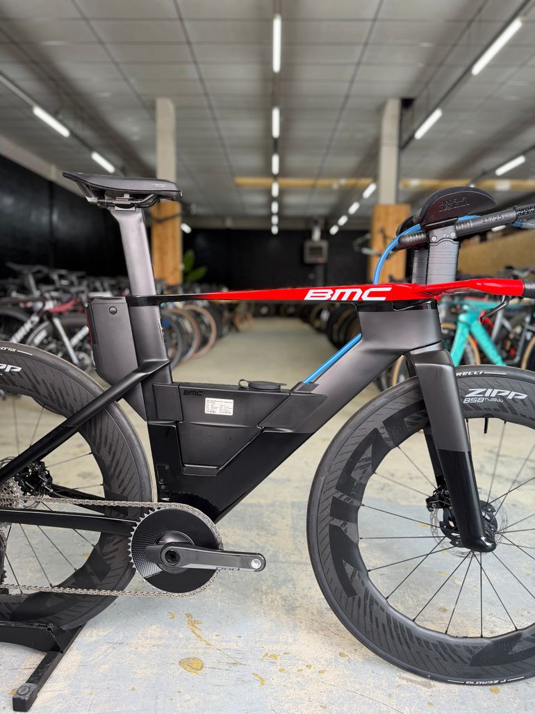 Used BMC Speedmachine 01 LTD 2024 2024 Road & Gravel, Black — image 12 of 24