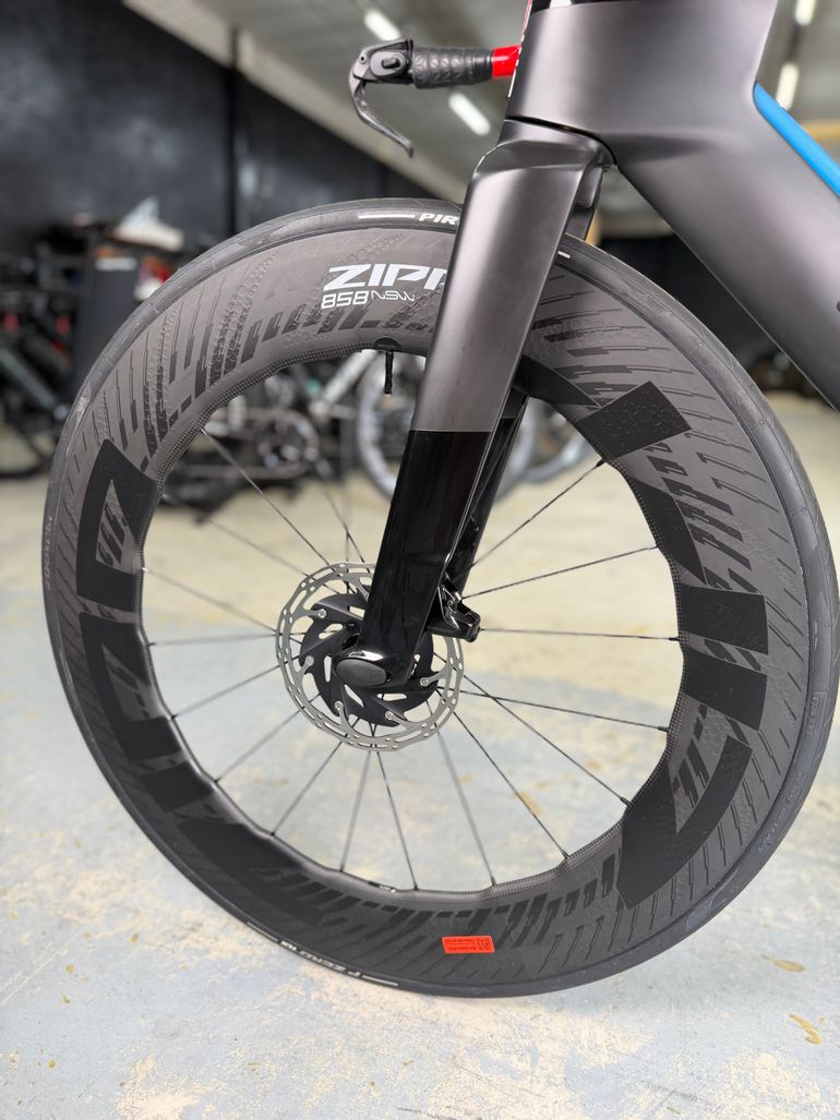 Used BMC Speedmachine 01 LTD 2024 2024 Road & Gravel, Black — image 18 of 24