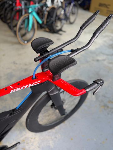 Used BMC Speedmachine 01 LTD 2024 2024 Road & Gravel, Black — image 7 of 24