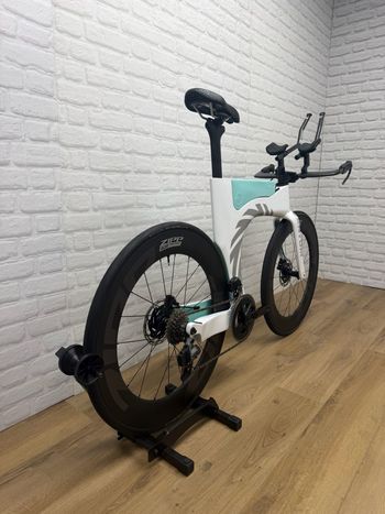 Used Ventum Custom SRAM Rival eTap AXS 2023 Road & Gravel, White — image 3 of 6