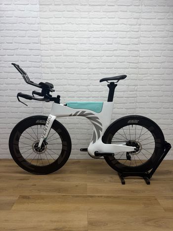 Used Ventum Custom SRAM Rival eTap AXS 2023 Road & Gravel, White — image 4 of 6