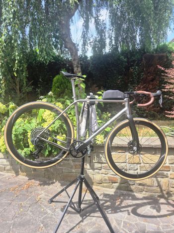 Léon Custom SRAM Force eTap AXS 2026 Road & Gravel d'occasion — image 8 sur 24