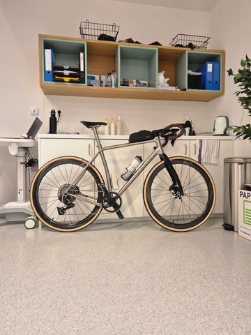 Léon Custom SRAM Force eTap AXS 2026 Road & Gravel d'occasion
