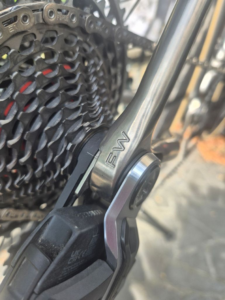 Léon Custom SRAM Force eTap AXS 2026 Road & Gravel d'occasion — image 9 sur 24